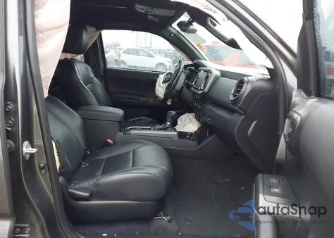 2021 Toyota Tacoma Trd Sport from USA, damaged, VIN 5TFCZ5AN6MX266551